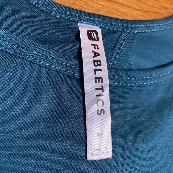 Fabletics Millie Long Sleeve Split Open Ba… - Picture 4 of 7